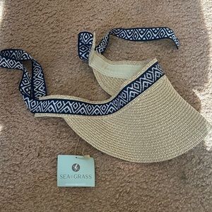 NWT Sea & Grass adjustable straw visor